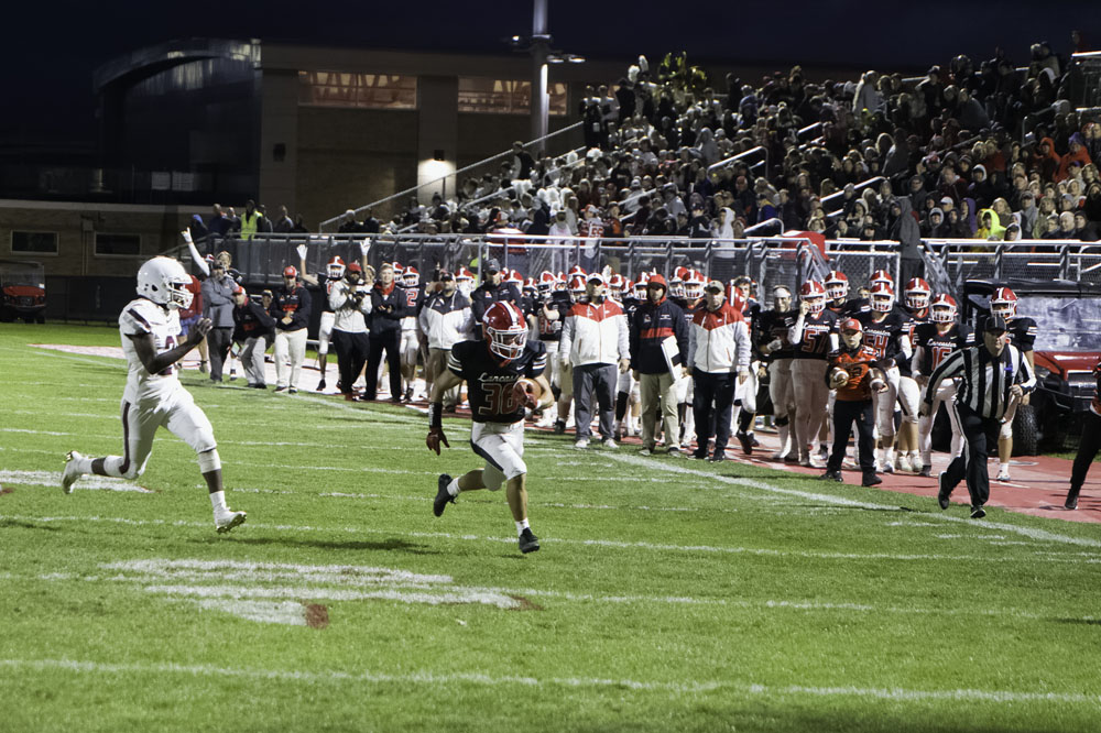 Lancaster running for the TD