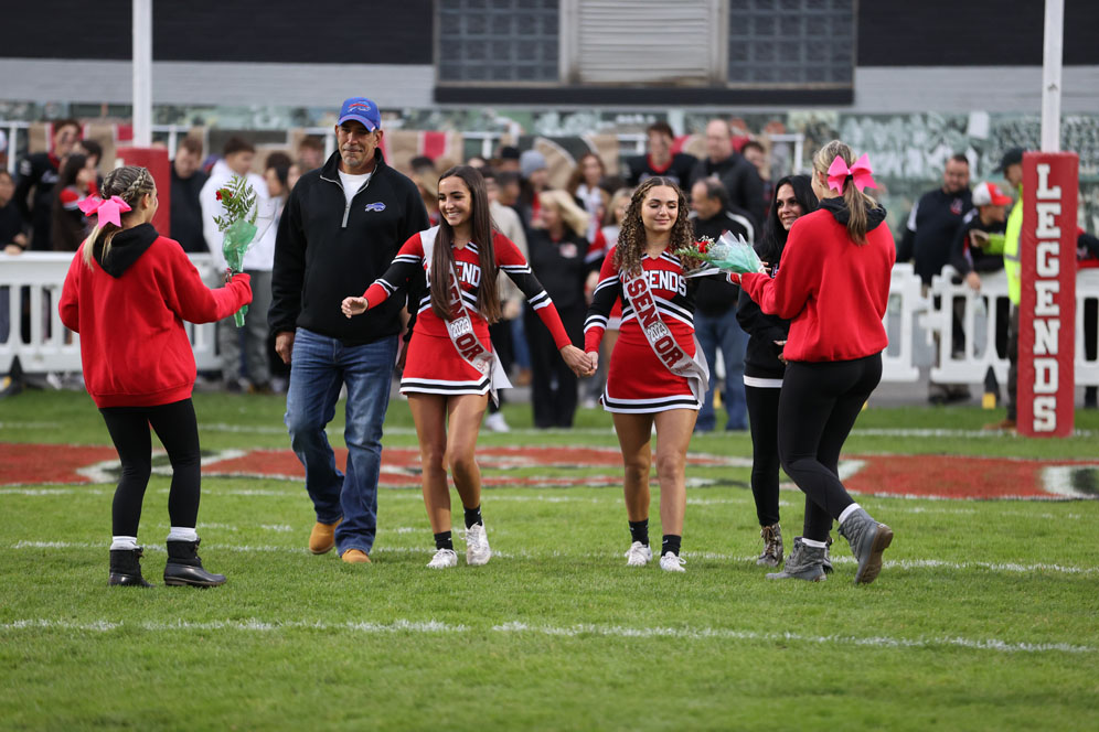 Lancaster Cheerleader Twins and Family