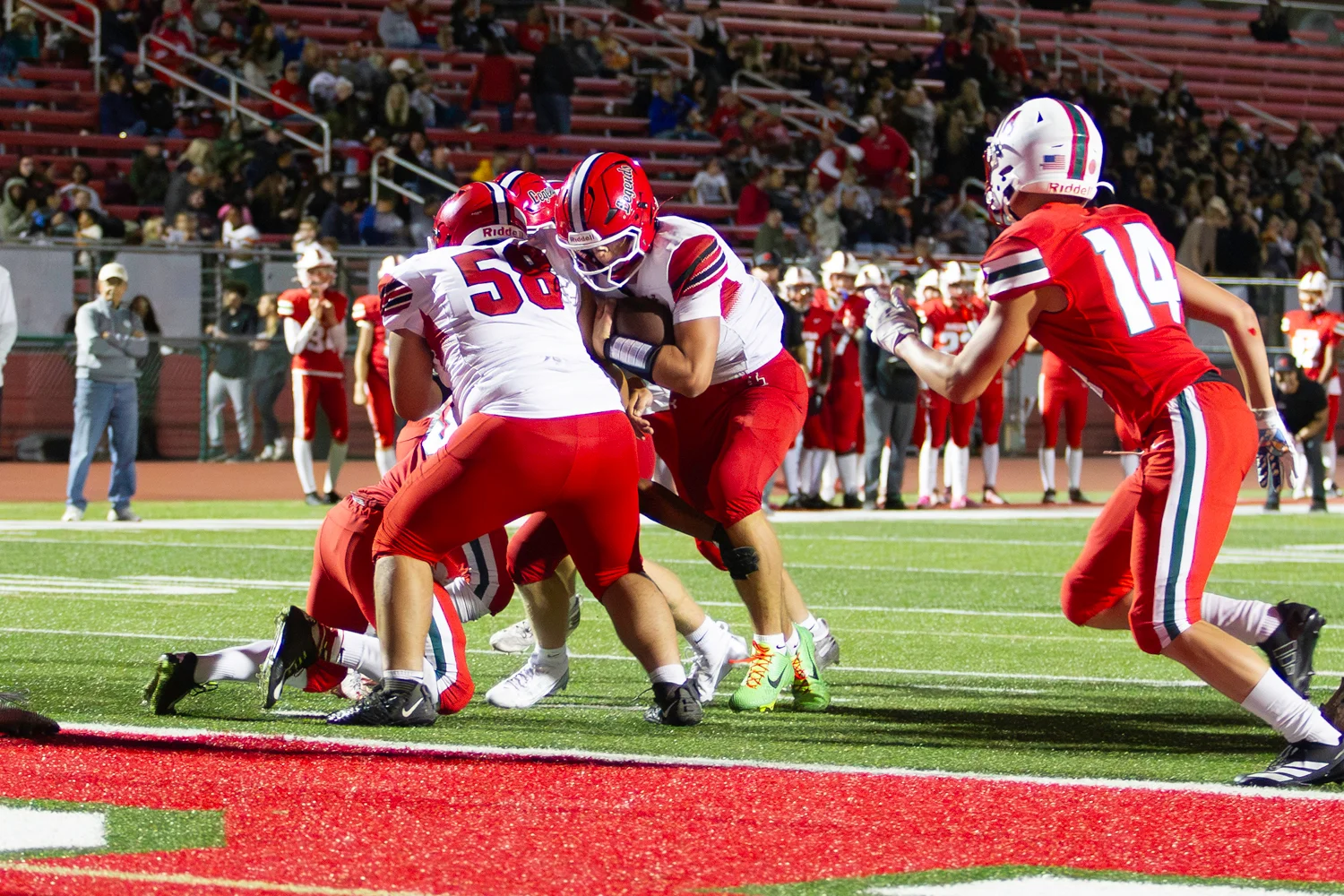 QB touchdown run to the endzone